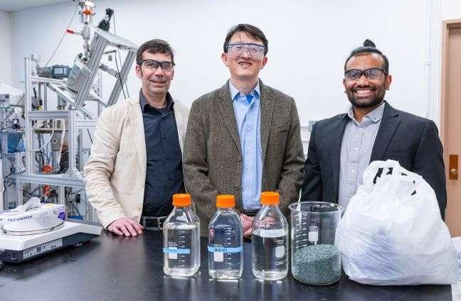 Photo of Upcycling+ founders